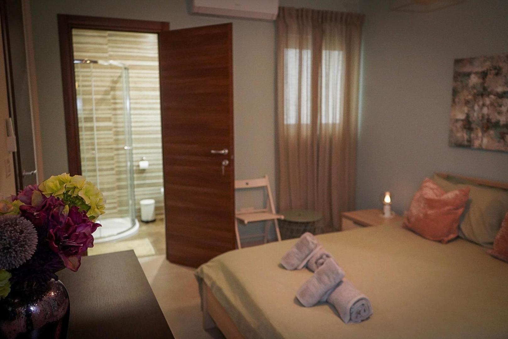 Comfort And Convenience Flat 4 Dad's Court *