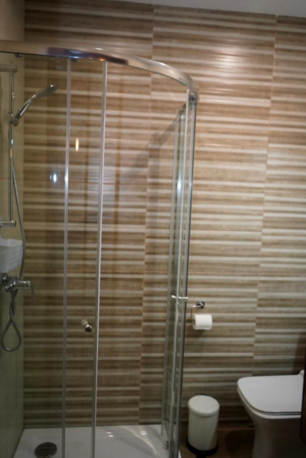 Comfort And Convenience Flat 4 Dad's Court Appartamento